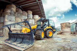 Articulated telehandler with bucket