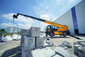 Rotating telehandler for hard-to-reach areas